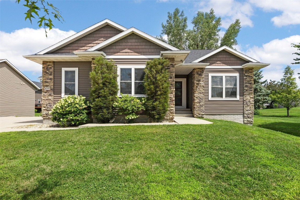 4310 Carpenter Road NE  Cedar Rapids IA 52411 photo