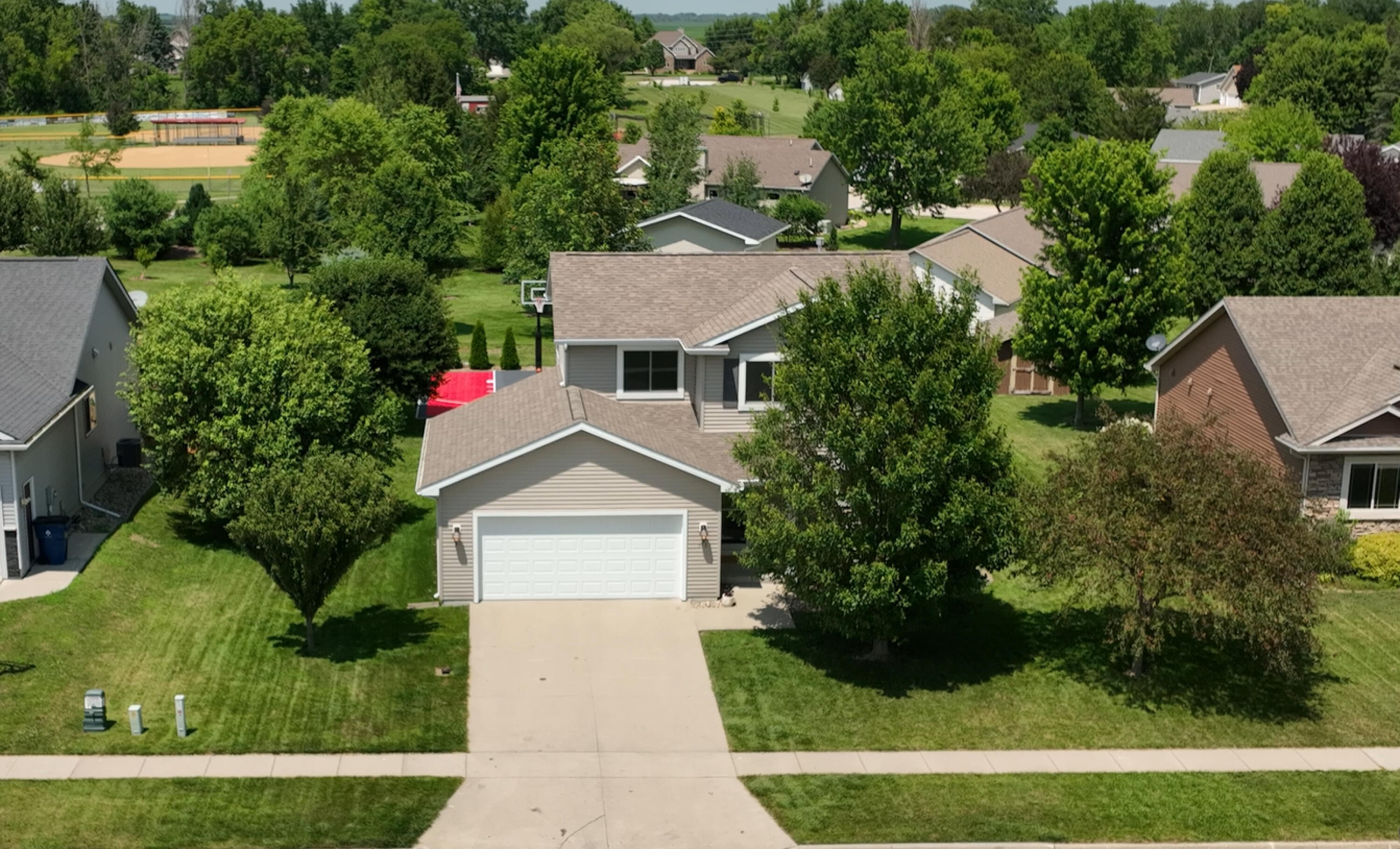 Property Photo: 613 Bryan Avenue IA 50236