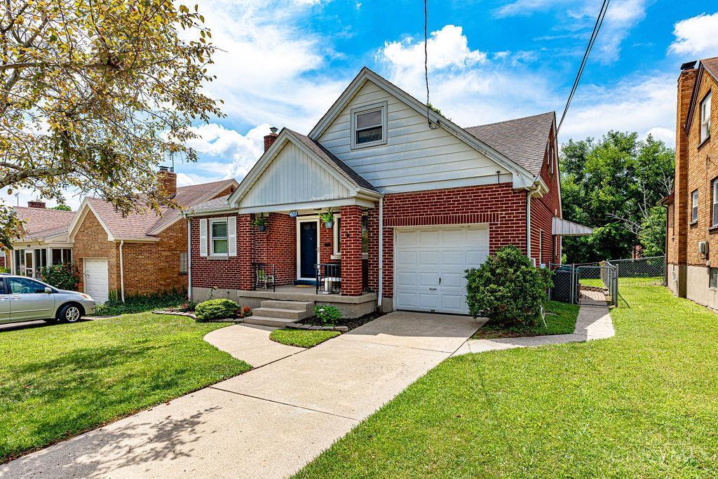 Property Photo: 4213 Alex Avenue OH 45211