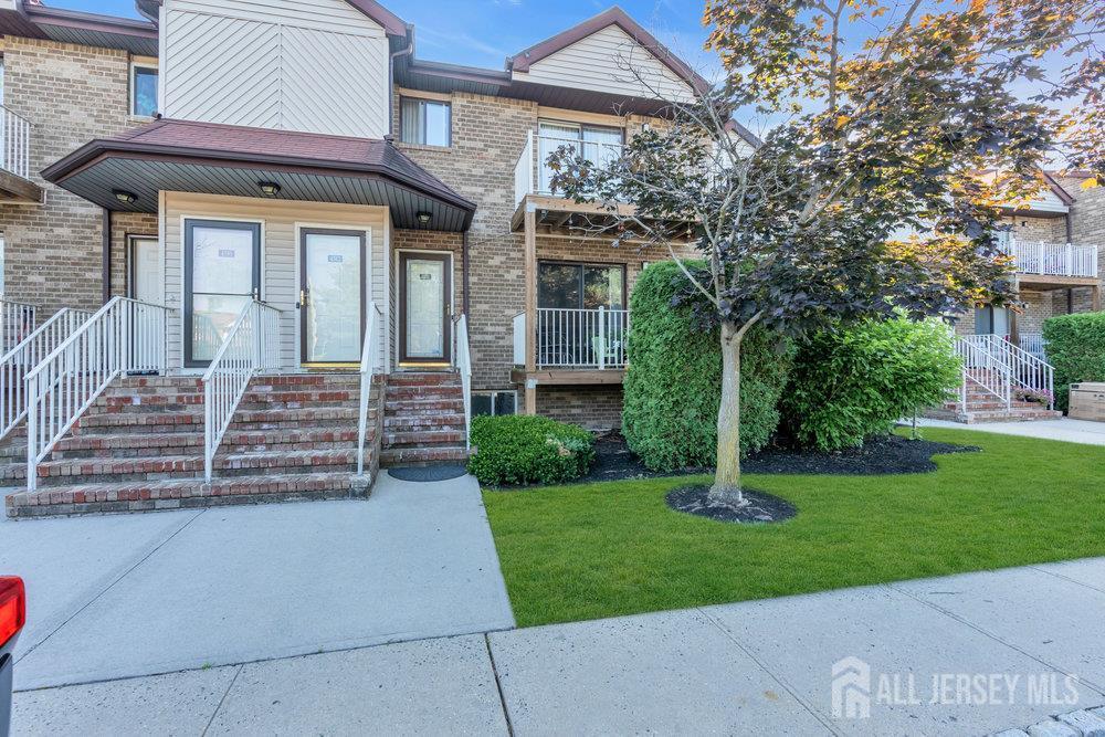 4511 Birchwood Court  North Brunswick NJ 08902 photo