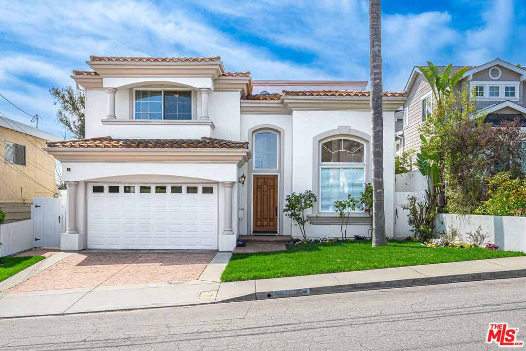 Property Photo: 1756 Ruhland Ave CA 90266