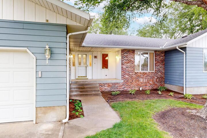 Property Photo:  9 Driftwood Drive  NE 68601