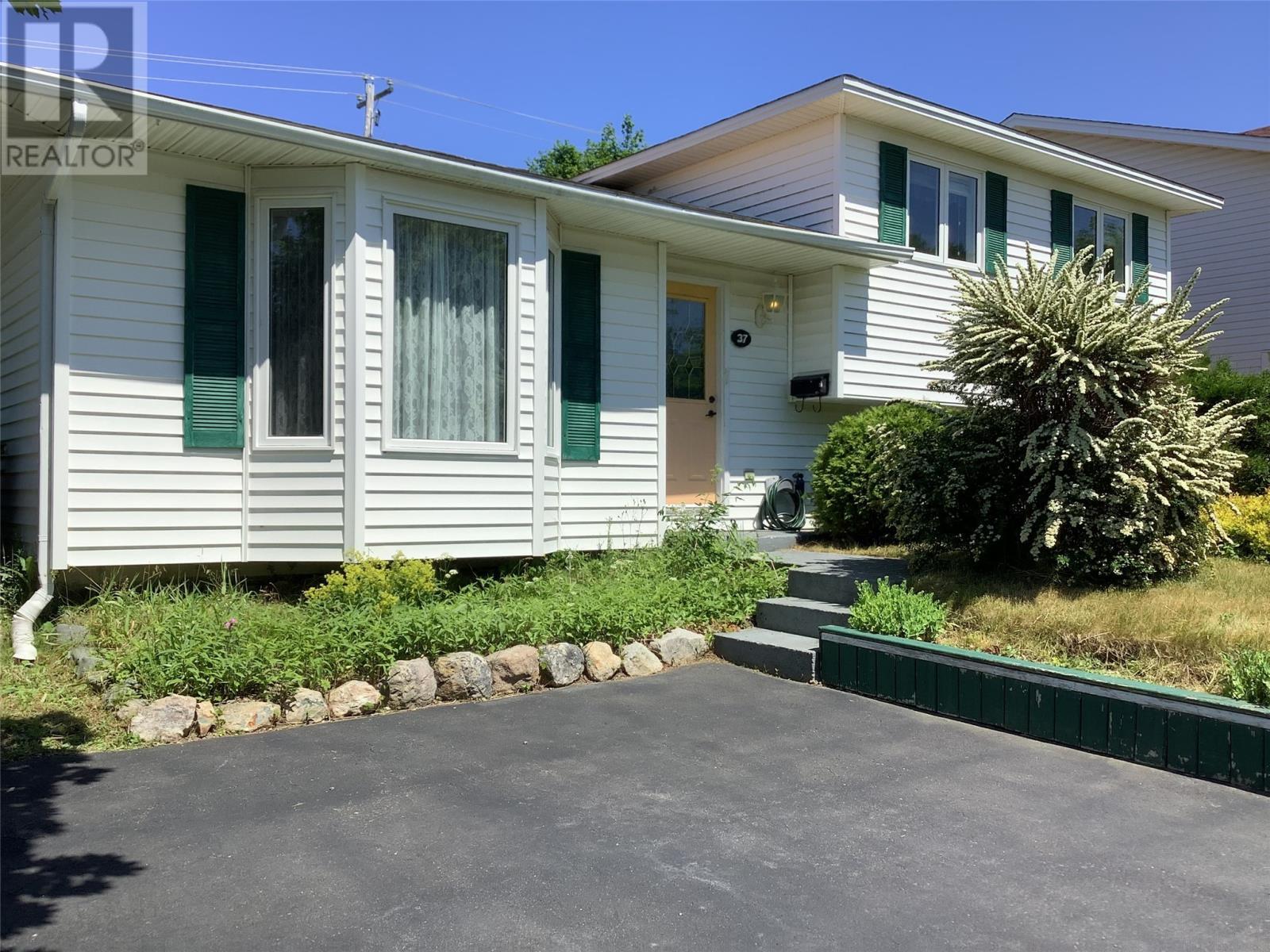 Property Photo: 37 Tobins Road NL A1W 3G1