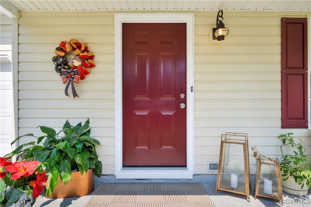 Property Photo: 4115 Stonewood Lane VA 23188