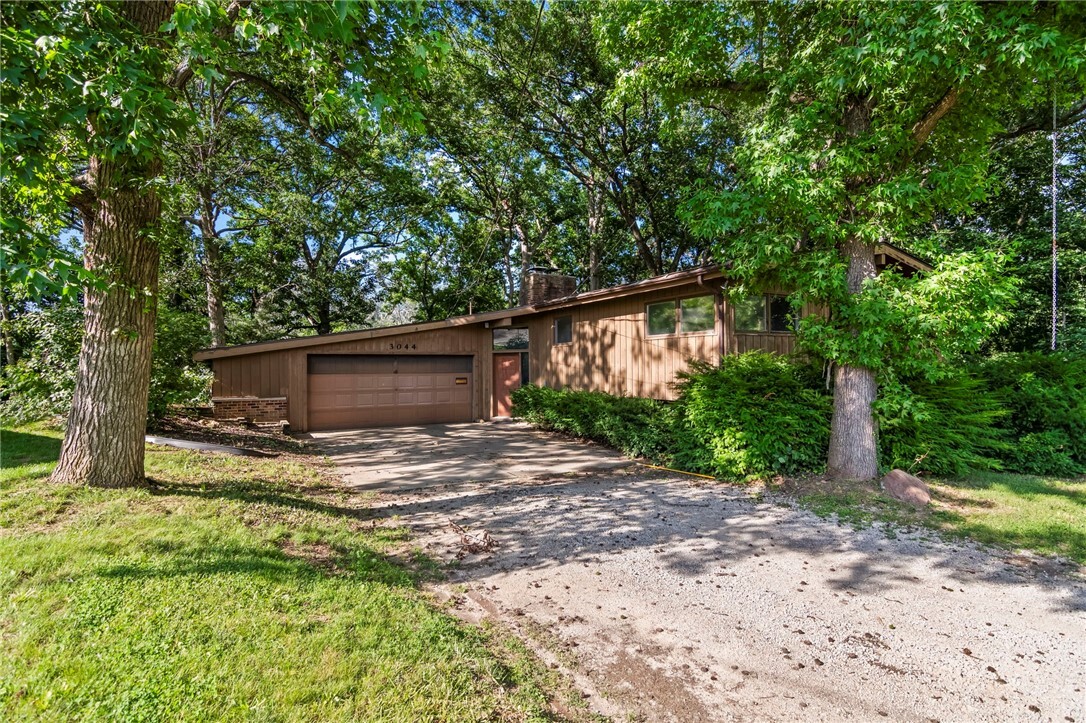 Property Photo: 3044 Greenlake Drive IL 62521
