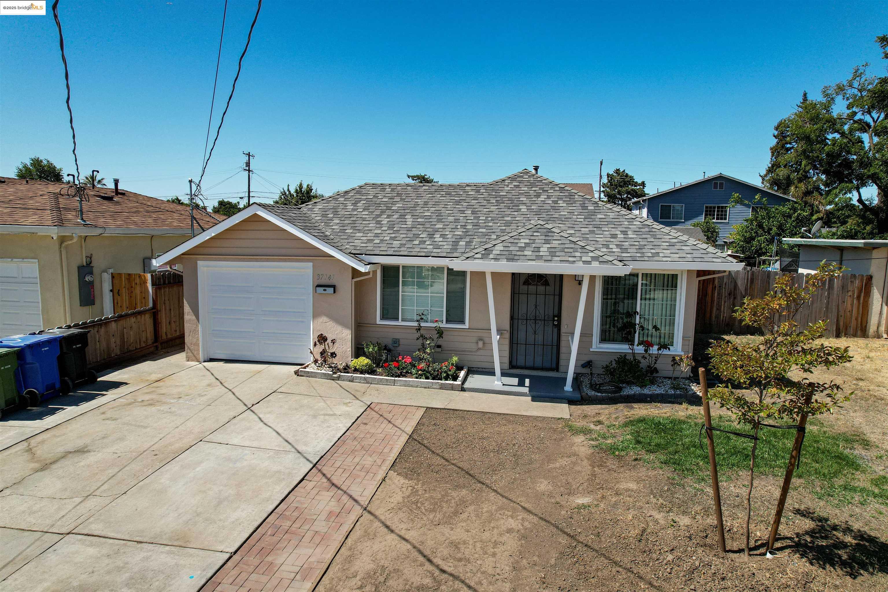 Property Photo: 37141 Dondero Way CA 94536