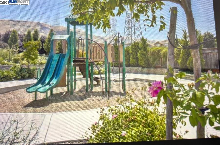 Property Photo: 267 Paso Roble Cmn CA 94539