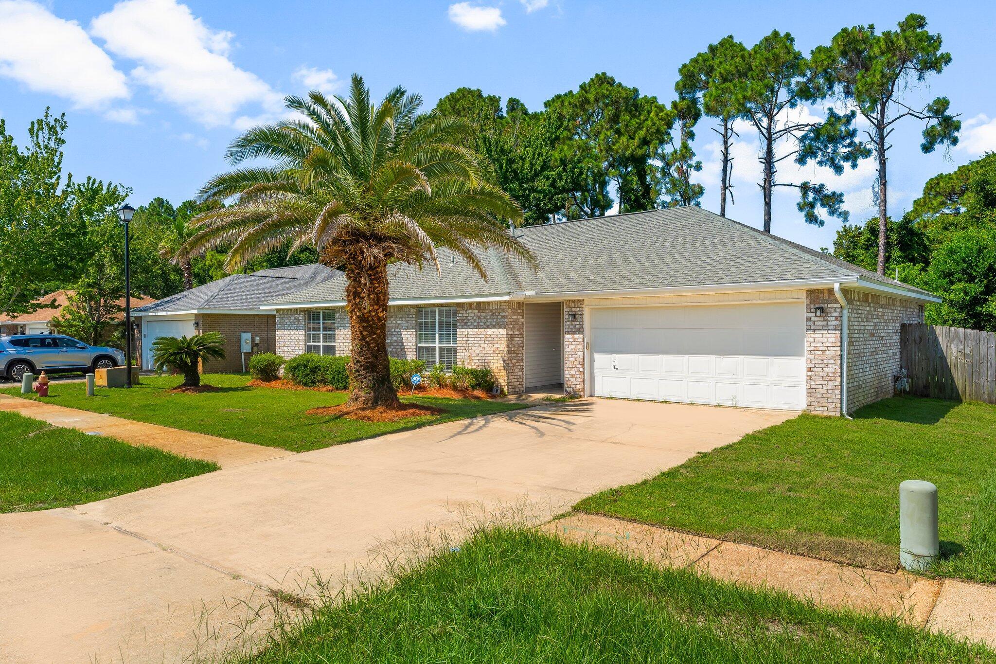 Property Photo: 3830 Misty Way FL 32541