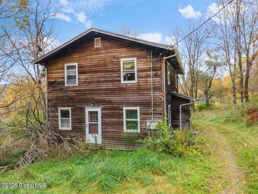 Property Photo:  150 Memory Lane  NY 12194 