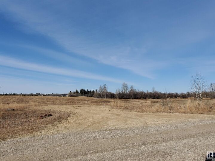 Property Photo: 51108 Rge Road 265 AB T7Y 1N0