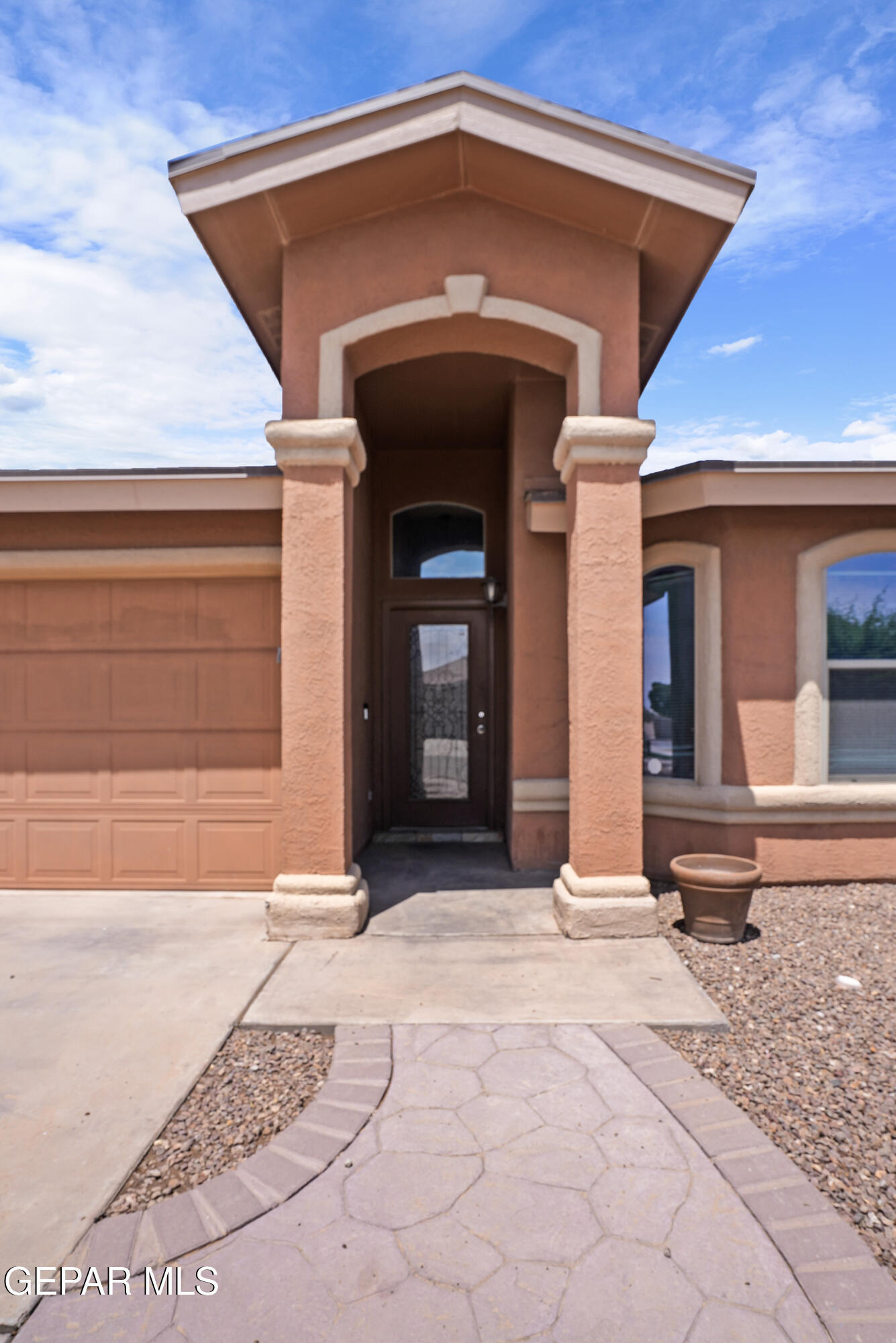 Property Photo:  4609 Al Hernandez Street  TX 79938 