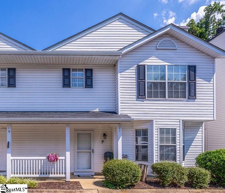 Property Photo:  21 Allenwood Lane  SC 29650 