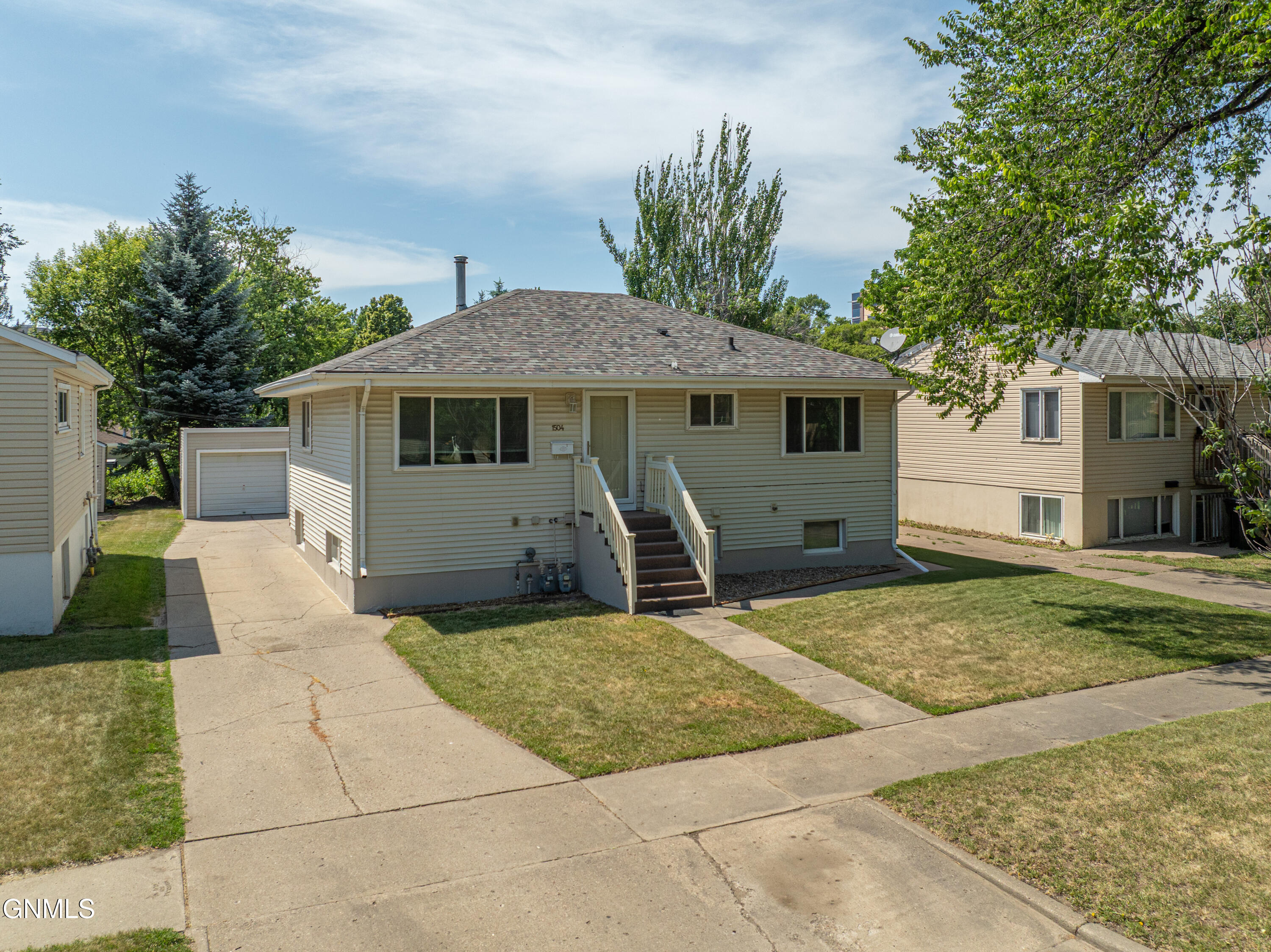 1504 14th Street N  Bismarck ND 58501 photo