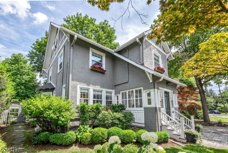 69 Ethelbert Pl  Ridgewood Village NJ 07450 photo