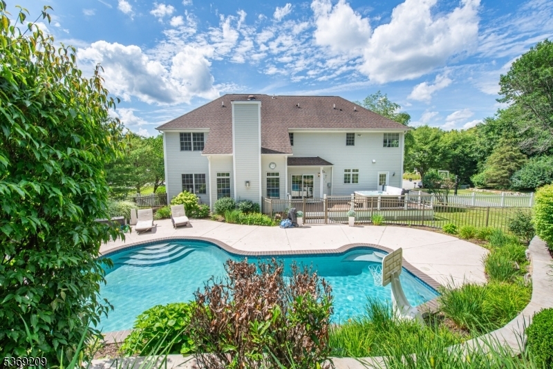 Property Photo: 6 Perin Pl NJ 07876