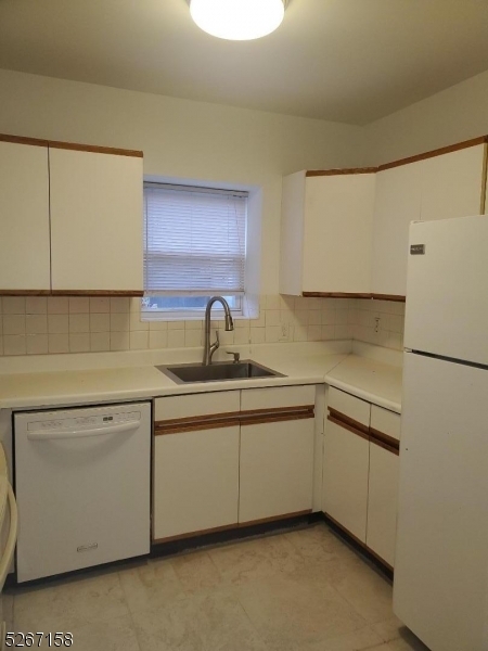 Property Photo: 100 Pierson Miller Dr D1 NJ 07442