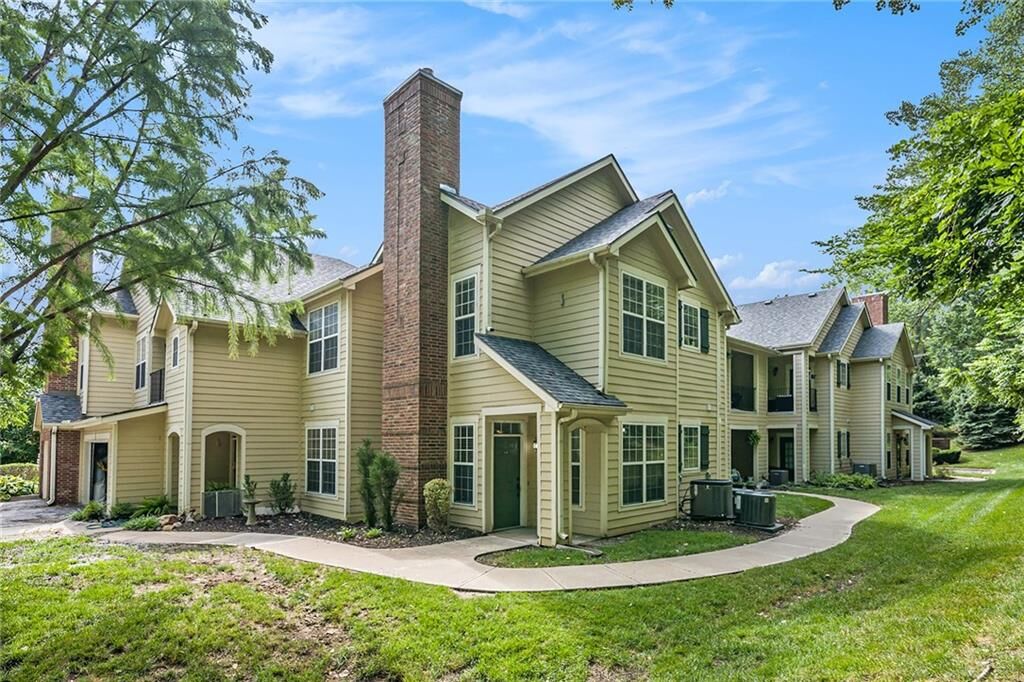 Property Photo:  6414 W 51st Street  KS 66202 