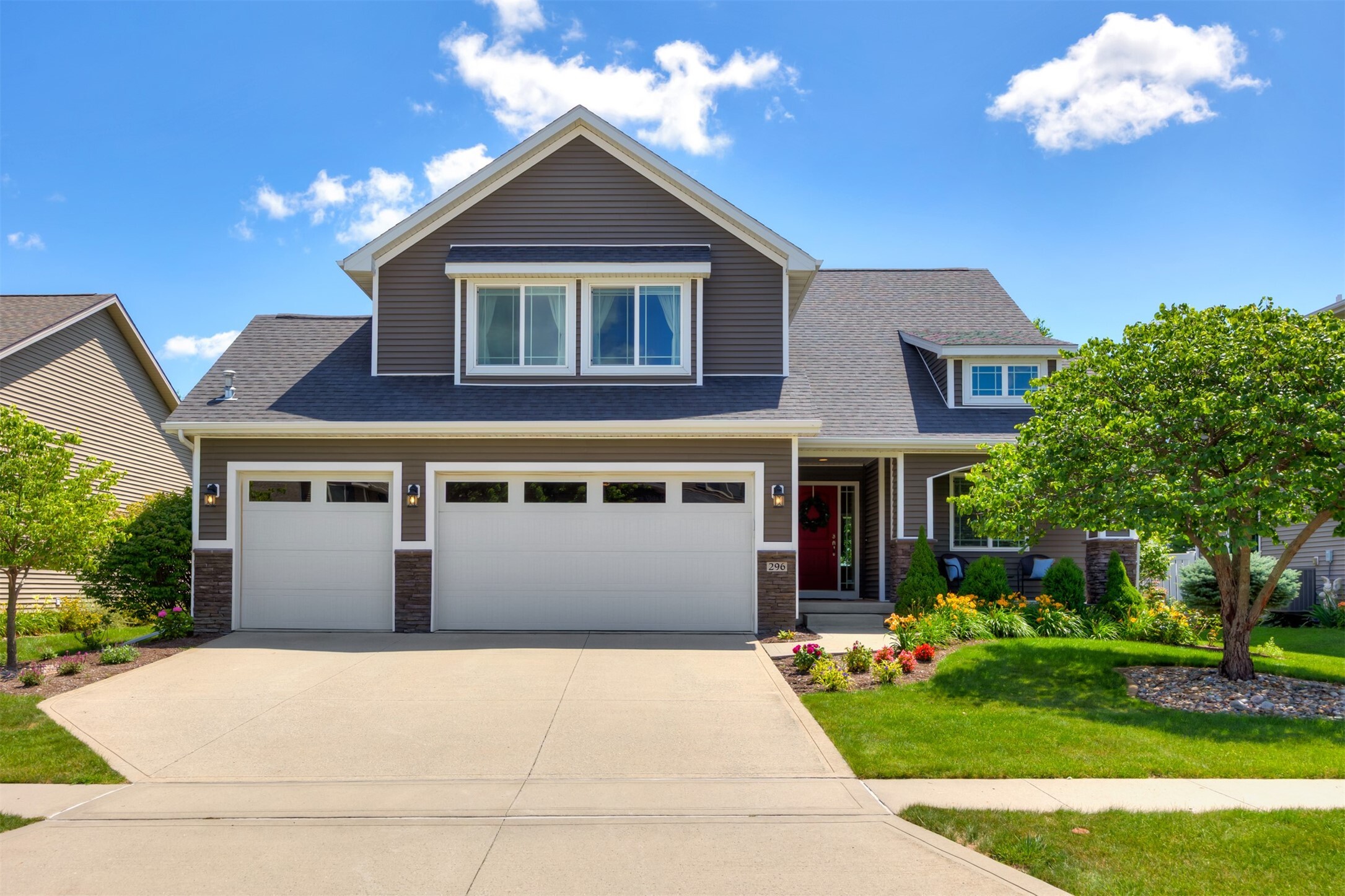 Property Photo:  296 S 82nd Street  IA 50266 