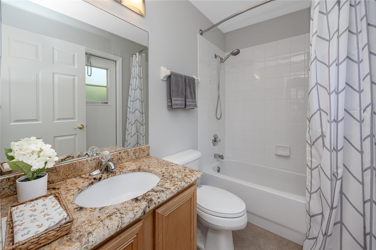 Property Photo:  12524 Leatherleaf Drive  FL 33626 