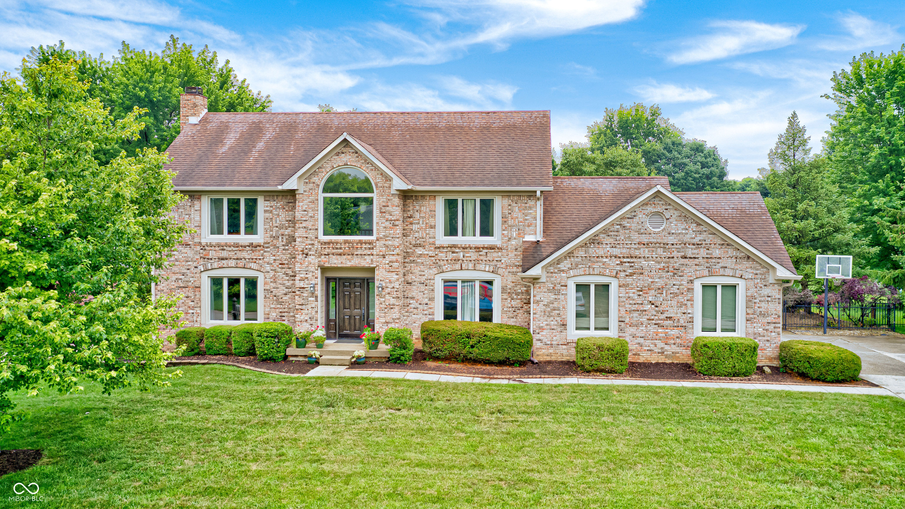 Property Photo: 4433 Silver Springs Drive IN 46142