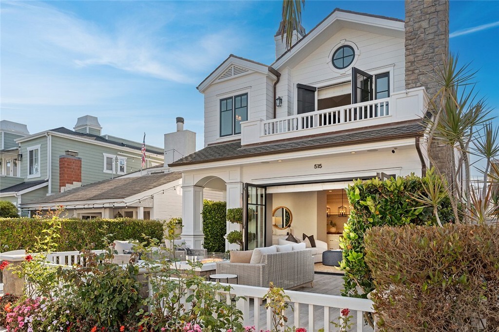 515 Narcissus Avenue  Corona Del Mar CA 92625 photo