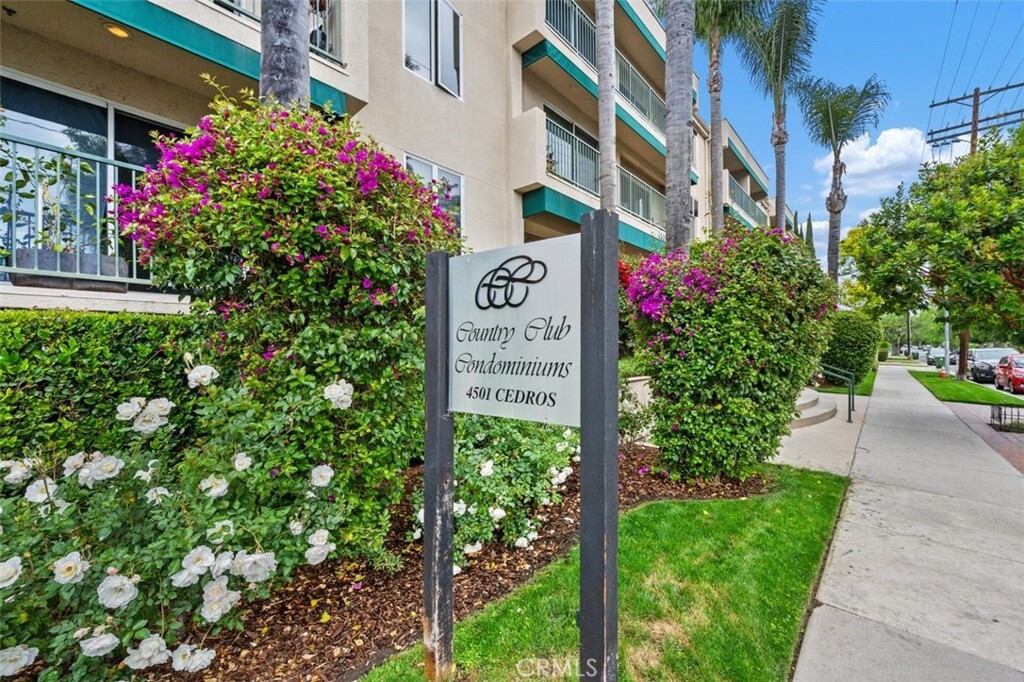 Property Photo:  4501 Cedros Avenue 338  CA 91403 