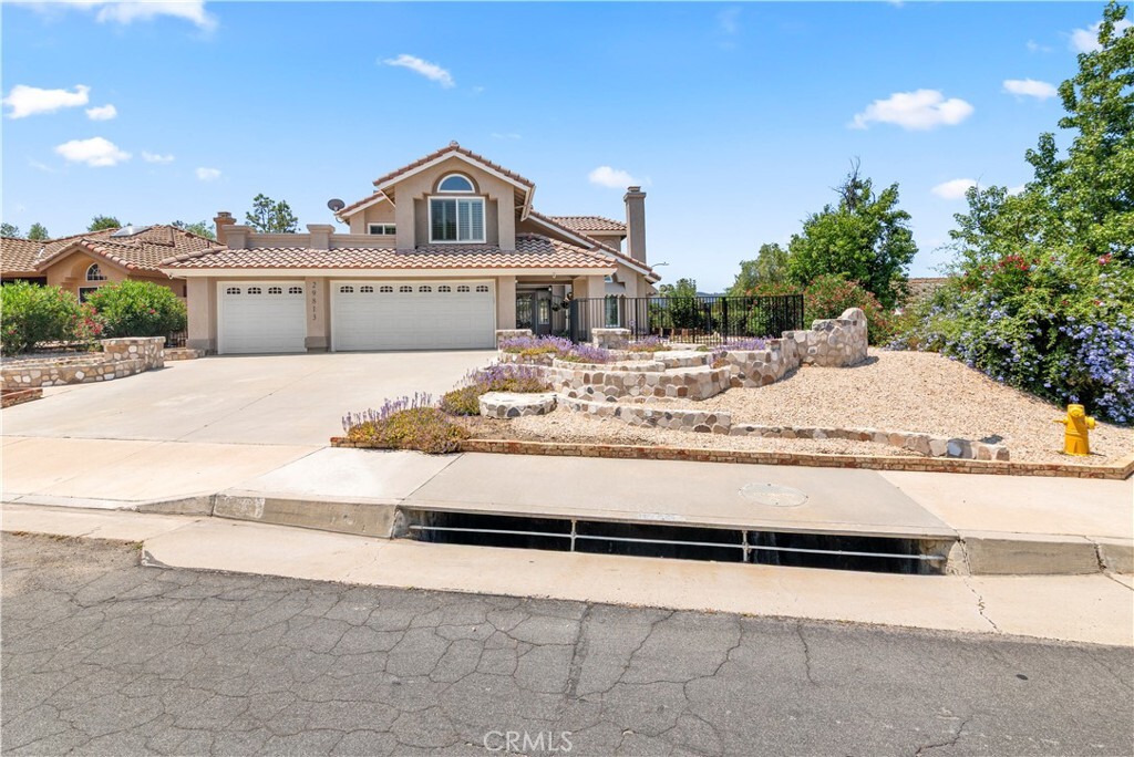 Property Photo: 29813 Via Sevilla CA 92591