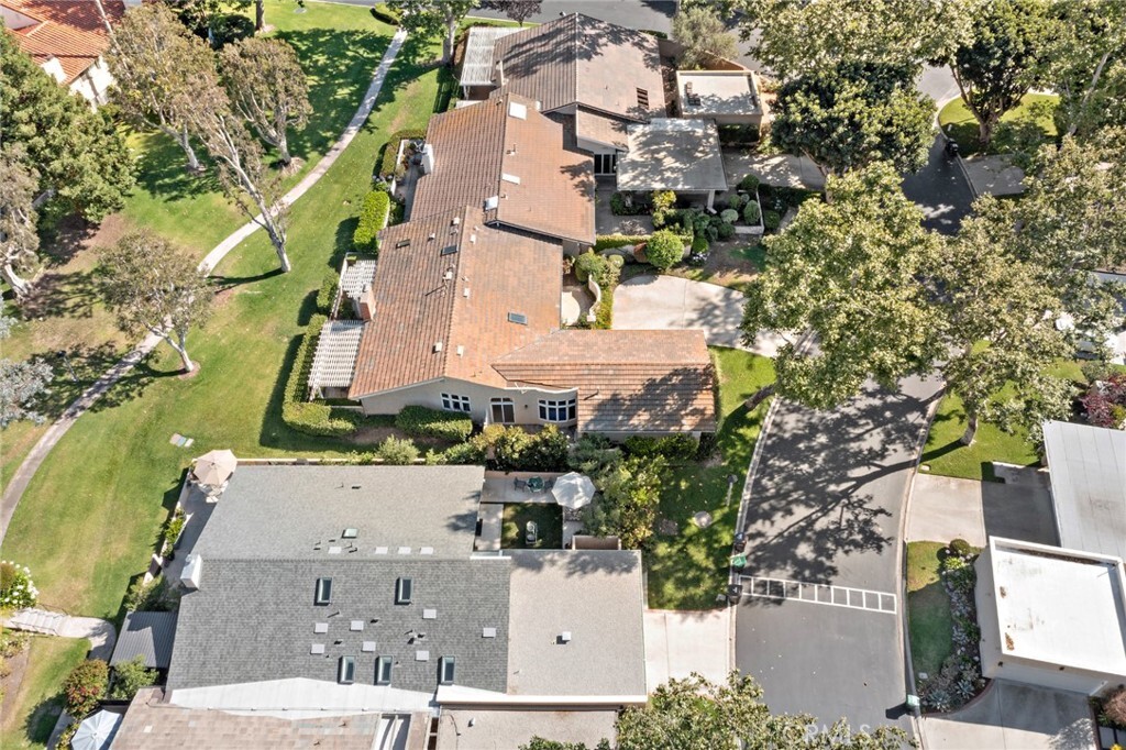 Property Photo: 2719 Vista Umbrosa CA 92660