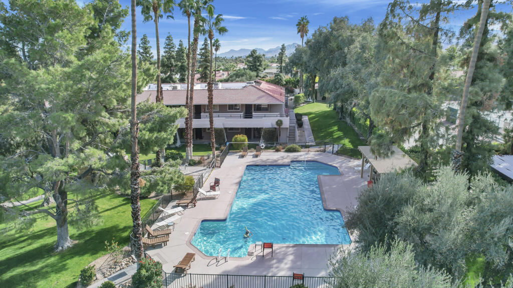 Property Photo:  2860 N Los Felices Road 104  CA 92262 