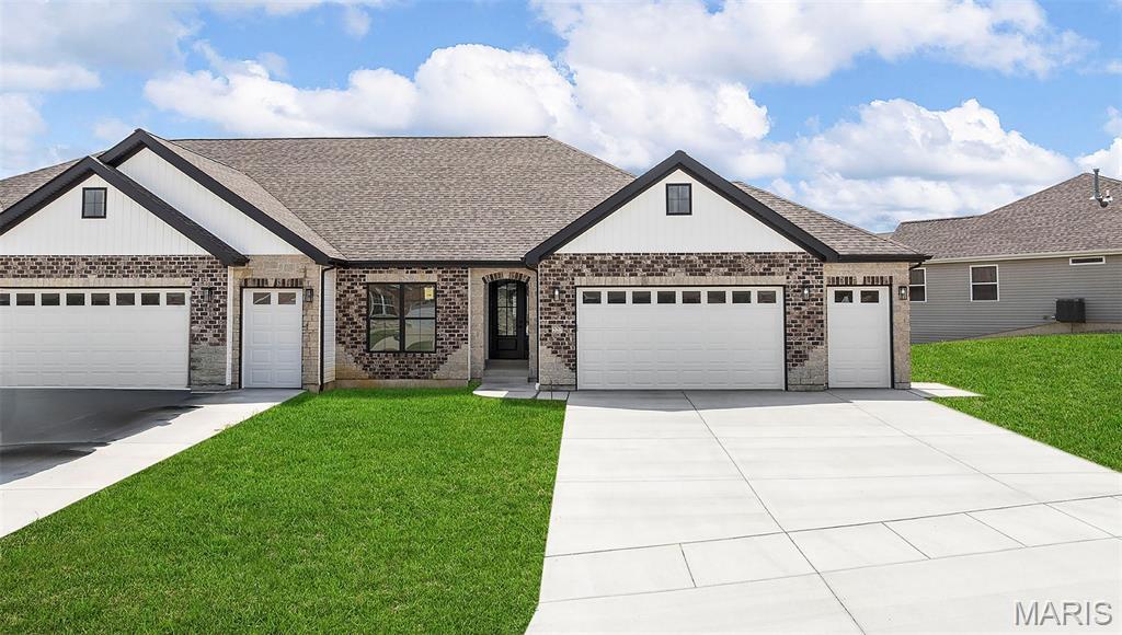 227 Pierce View Circle 29B  Wentzville MO 63385 photo