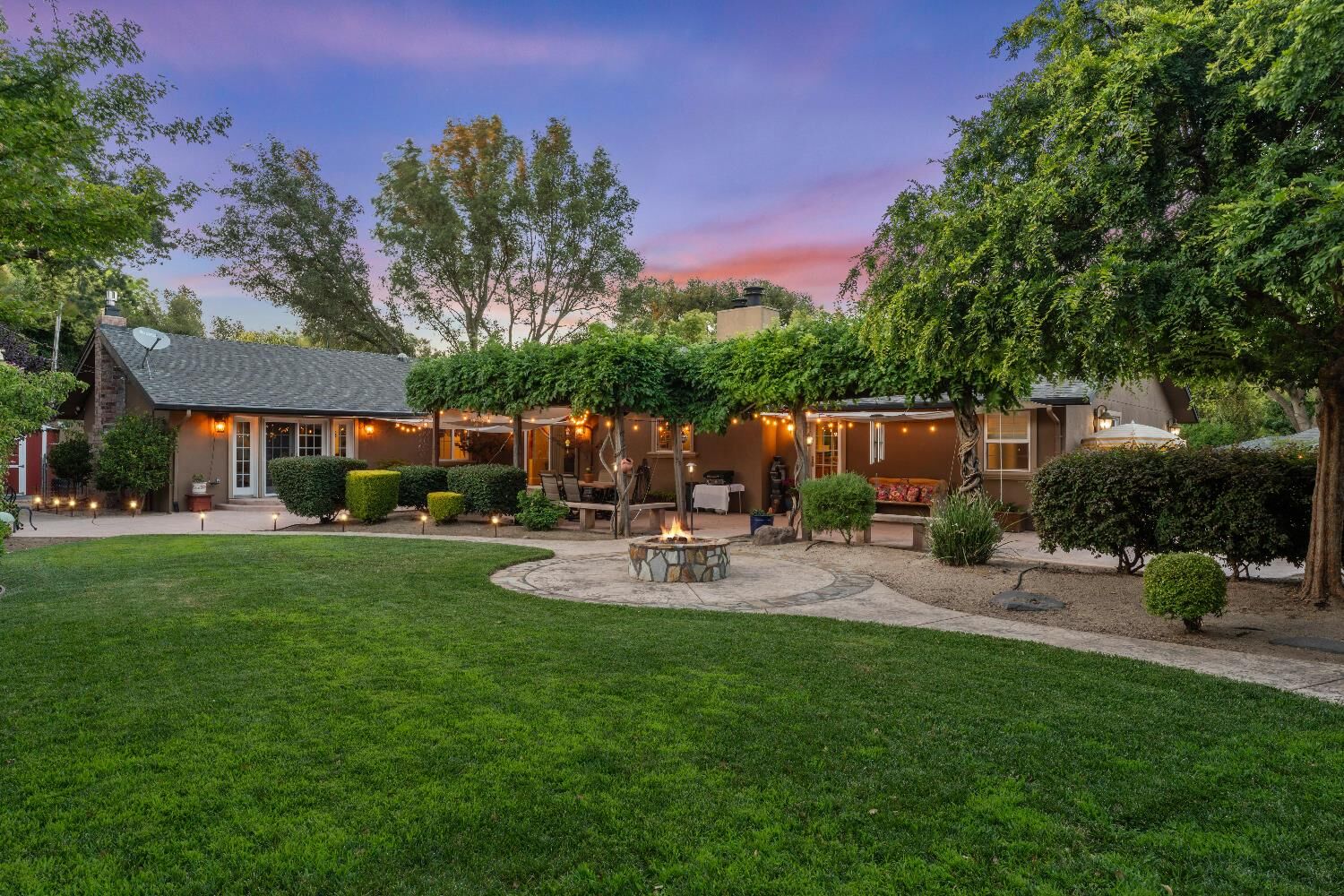 Property Photo:  5770 Hoffman Lane  CA 95628 