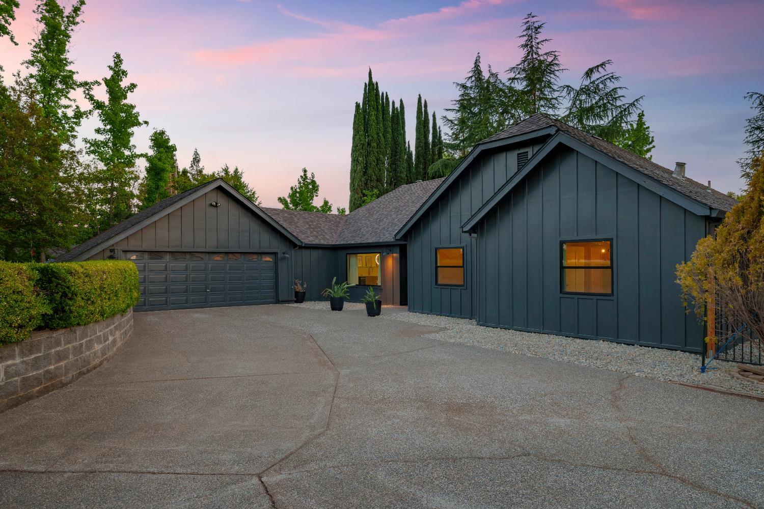 Property Photo:  2876 Waverly Drive  CA 95682 