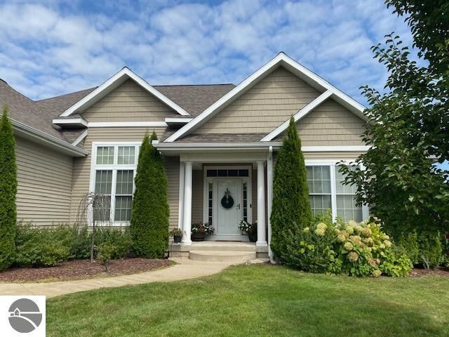Property Photo:  2939 Ridge Trail Drive  MI 49684 