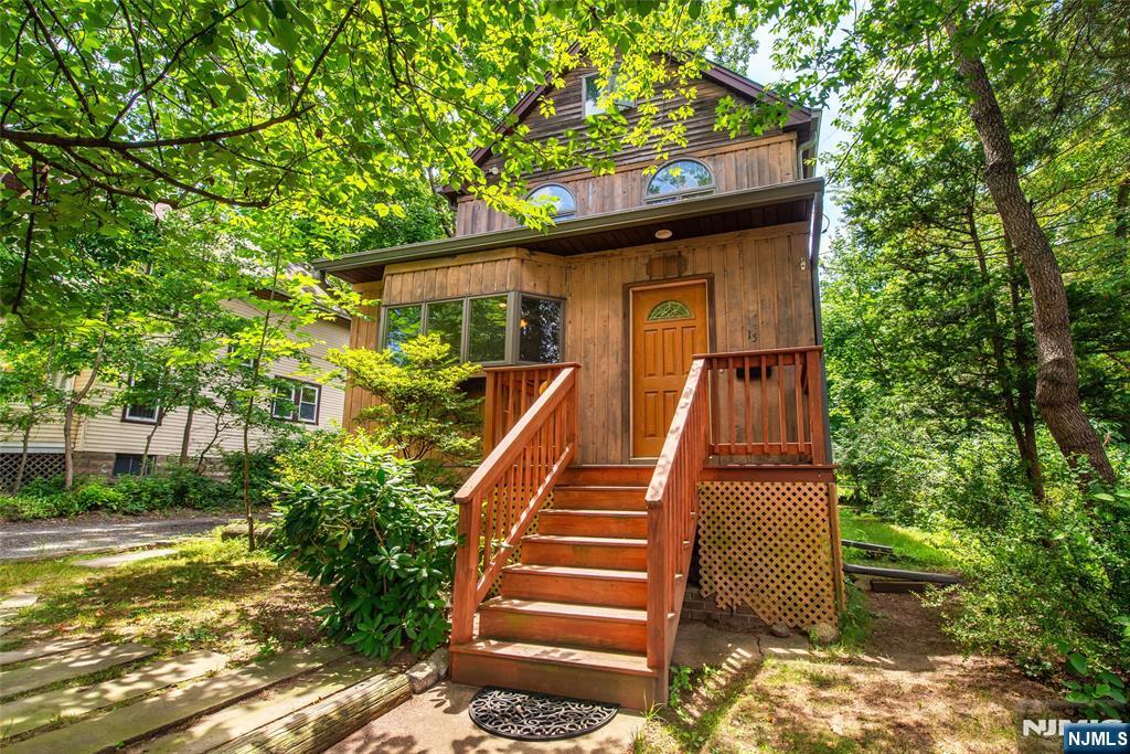 Property Photo: 15 Kingsberry Avenue NJ 07675