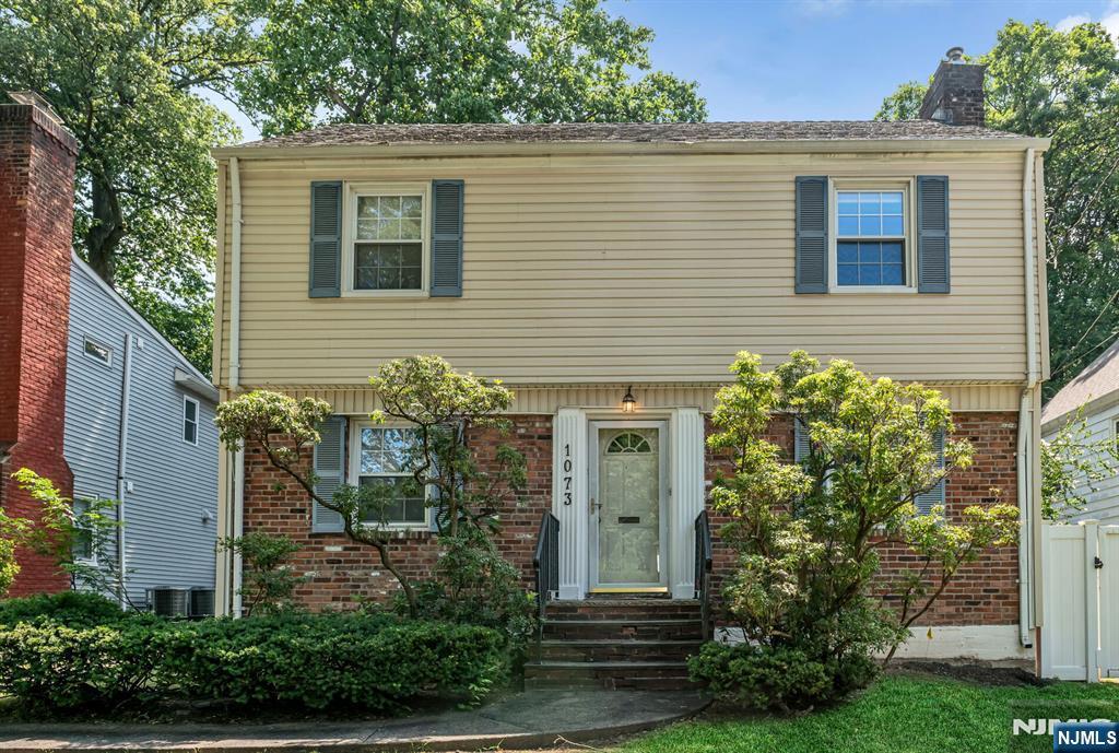 1073 Bromley Avenue  Teaneck NJ 07666 photo