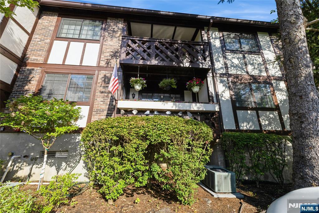 Property Photo: 2205 Hemingway 2205 NJ 07430