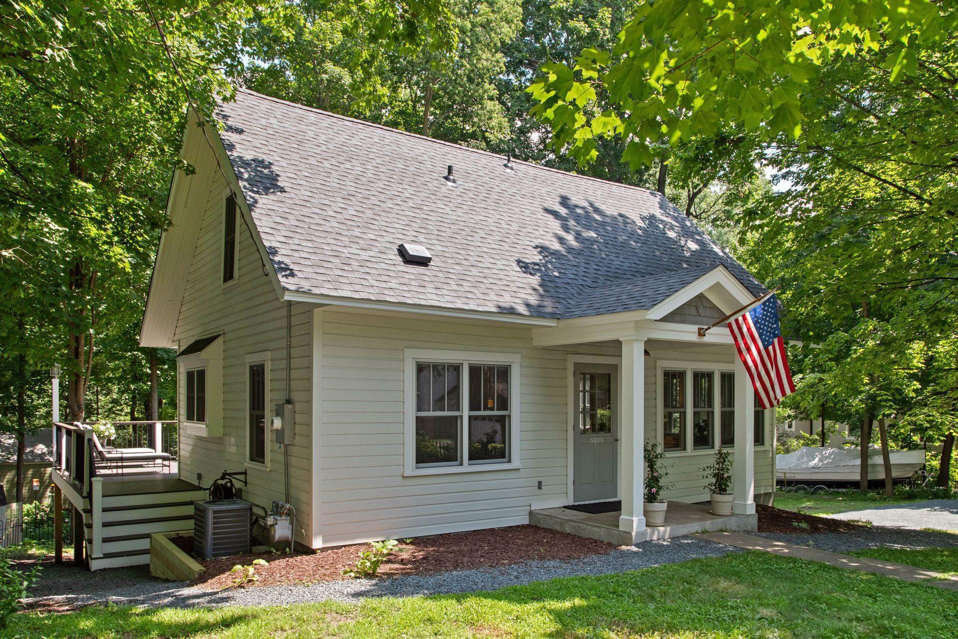 3815 Deephaven Avenue  Deephaven MN 55391 photo