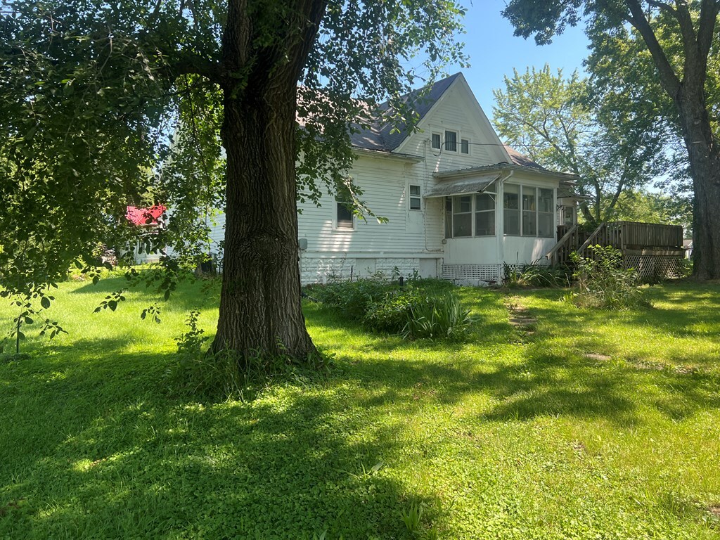 Property Photo: 110 Van Buren Street MO 64630
