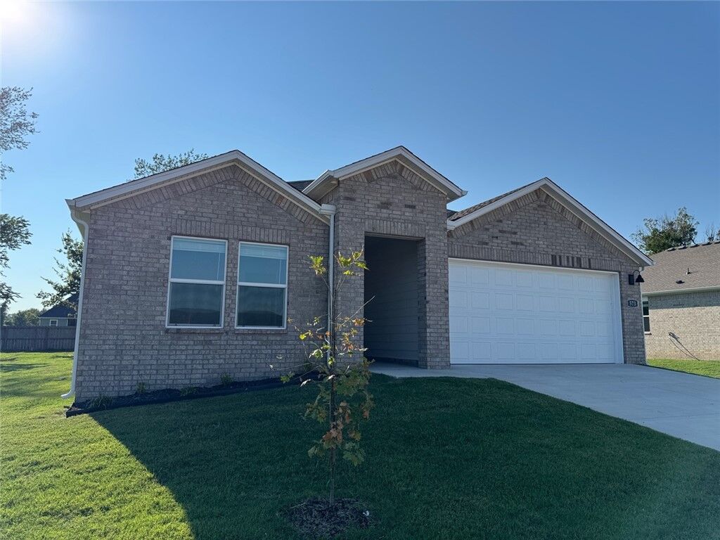 Property Photo: 573 Arizona Street AR 72730