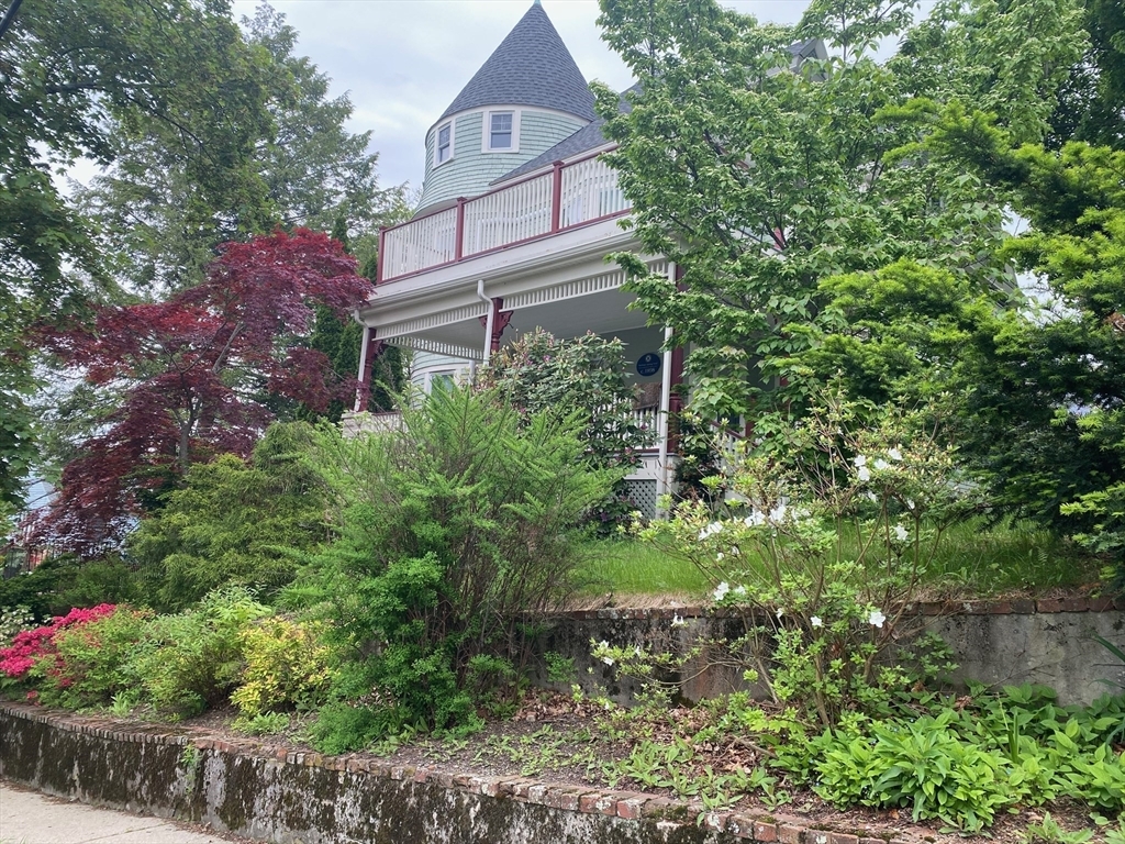 Property Photo: 90 Robbins Road 2 MA 02476