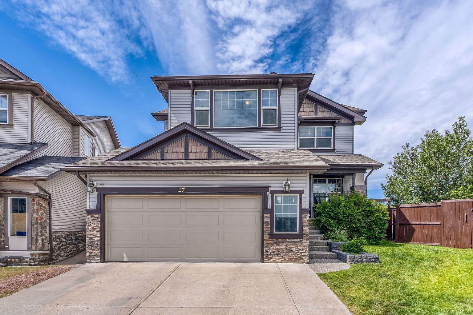 27 Sage Valley Court NW  Calgary AB T3R 0E8 photo
