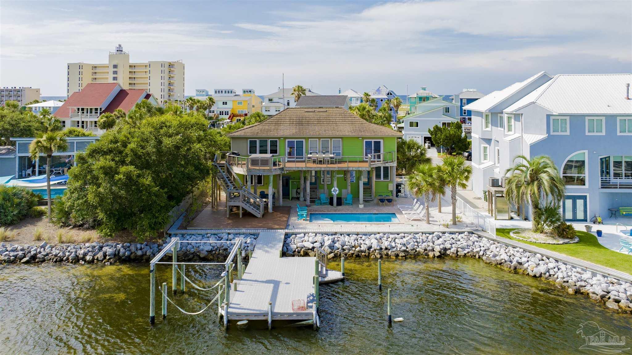 Property Photo: 129 Le Port Dr FL 32561
