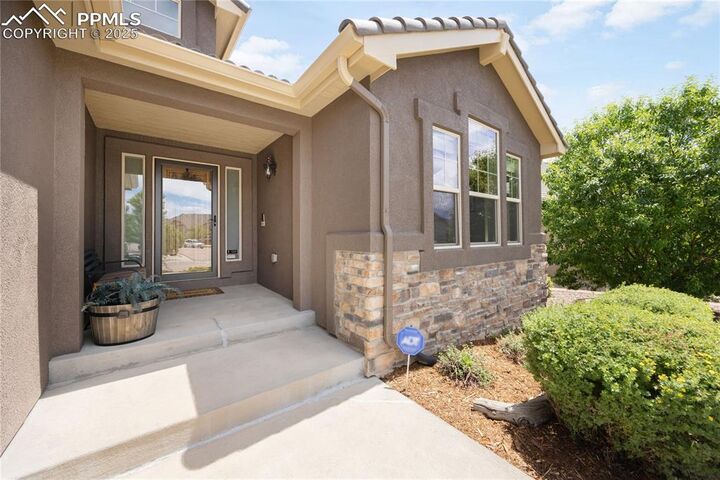 Property Photo:  1131 Old North Gate Road  CO 80921 