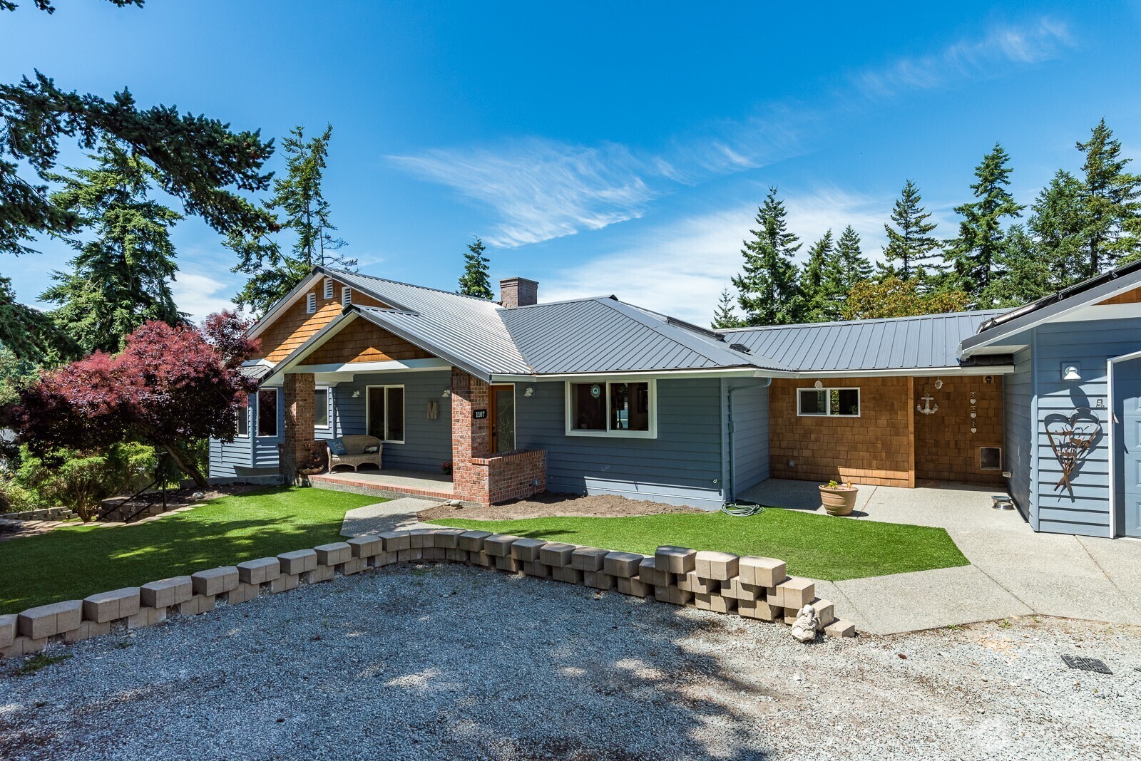Property Photo:  1107  Puesta Del Sol  WA 98282 