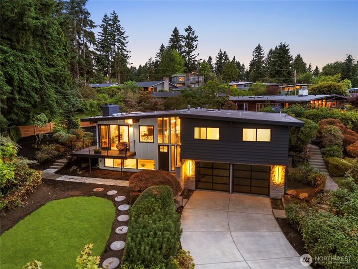Property Photo:  351  167th Avenue NE  WA 98008 