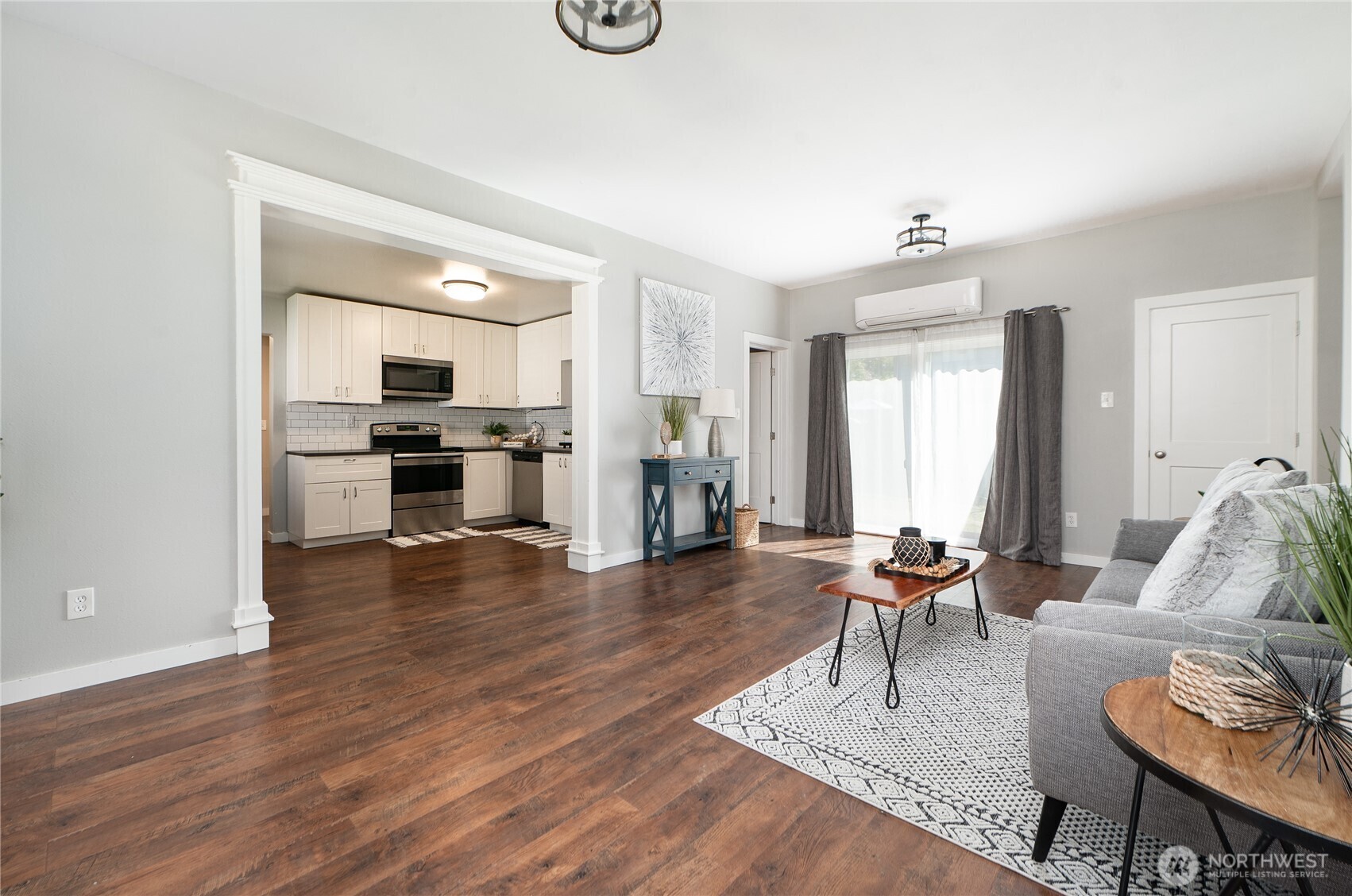 Property Photo: 462 G Street WA 98230