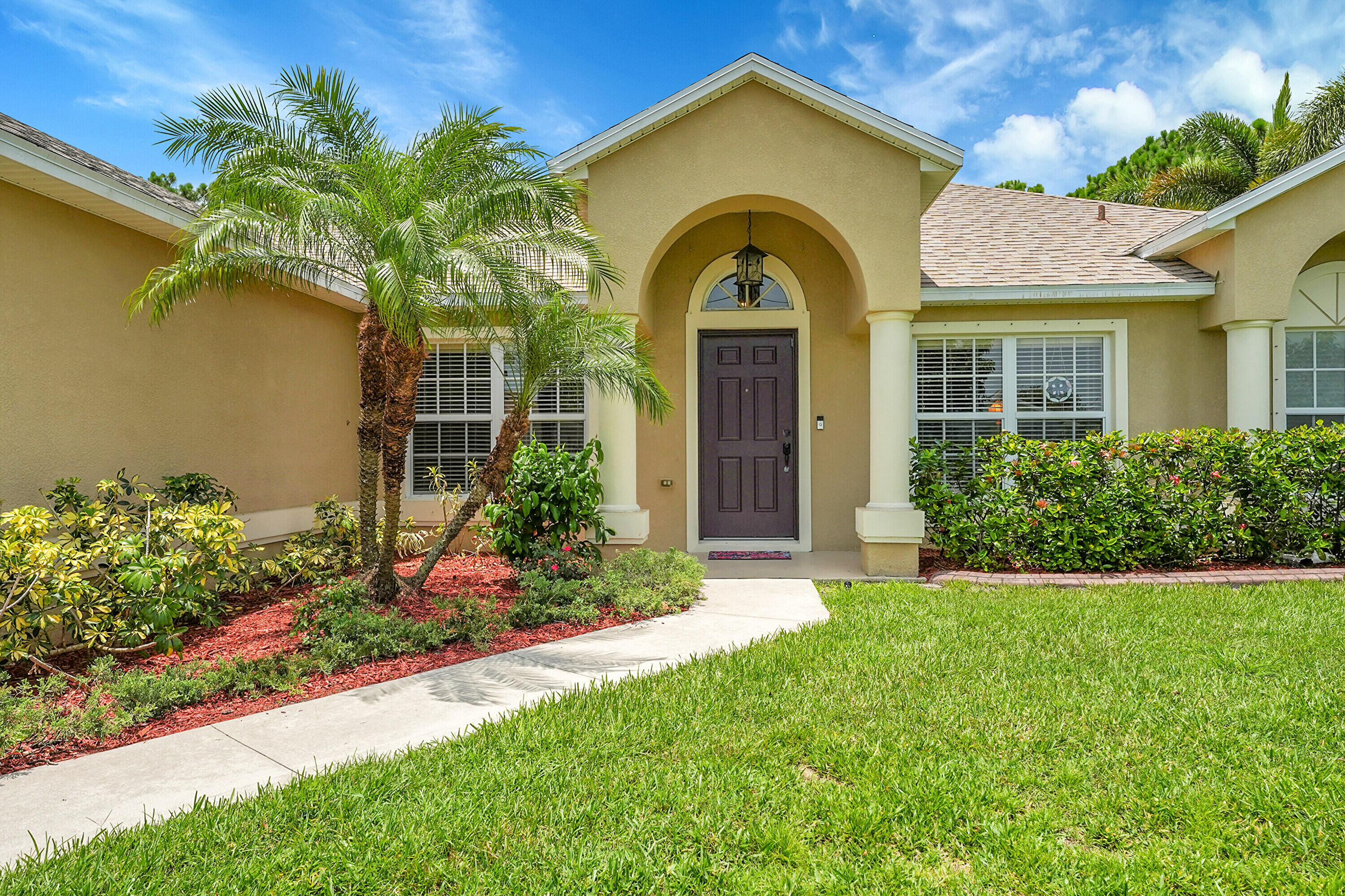 Property Photo: 6116 NW Densaw Terrace NW FL 34983