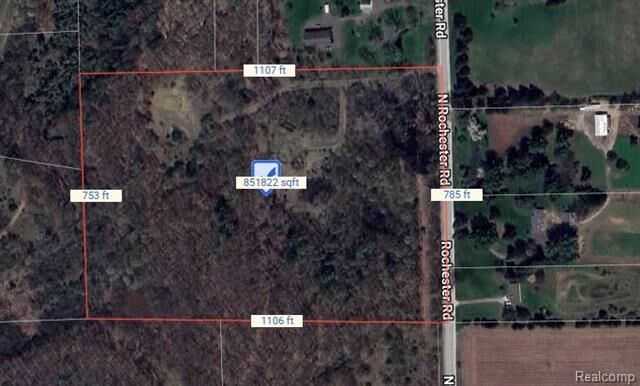 Property Photo:  3309 Rochester Road  MI 48367 