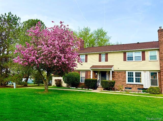 20806 W Glen Haven Circle  Novi MI 48167 photo