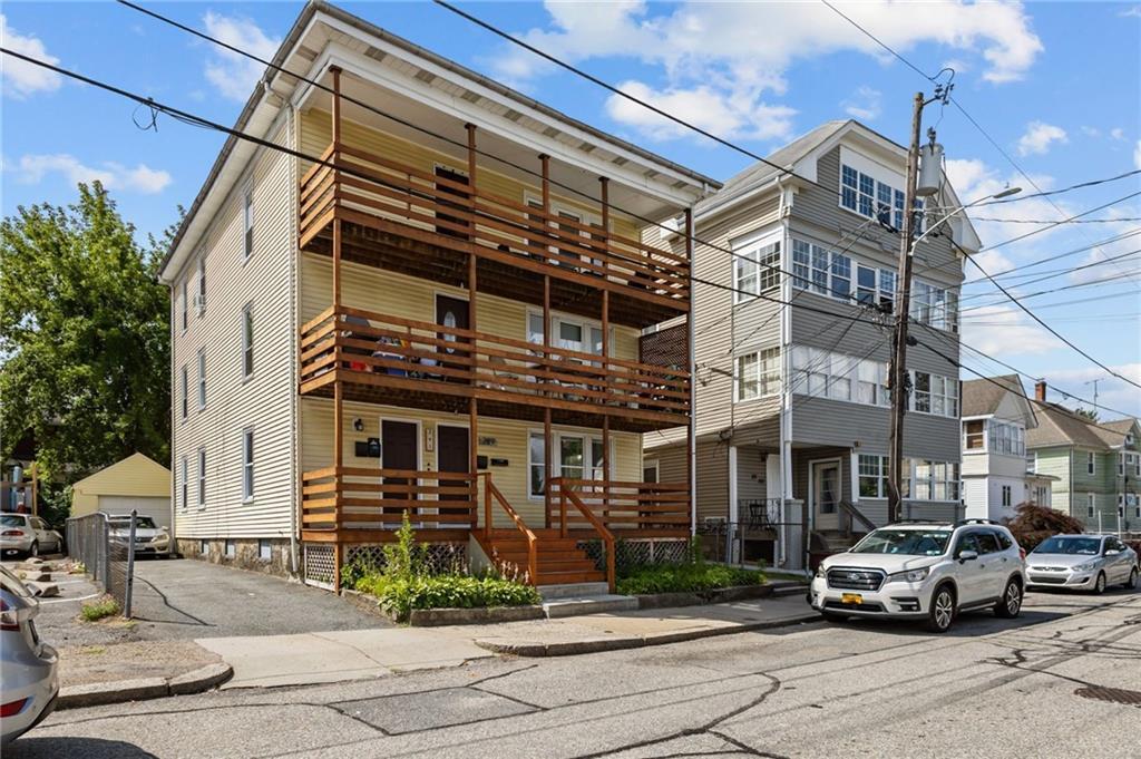 289 Mowry Street  Woonsocket RI 02895 photo